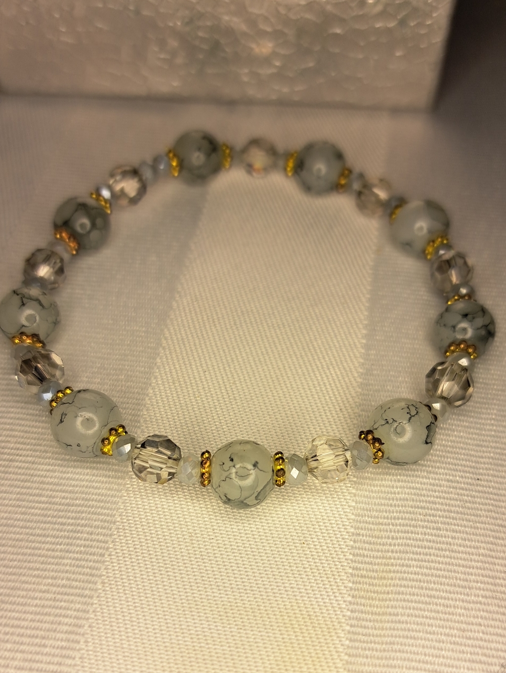 Gray Jasper Beaded Stretch Bracelet with Gold Accent